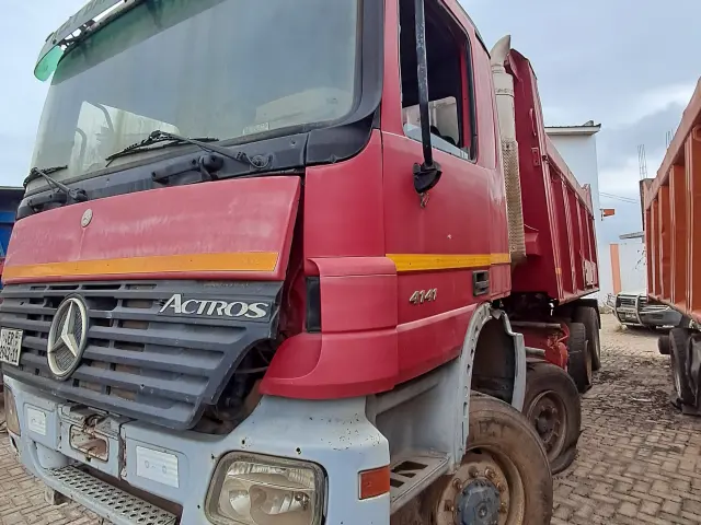 2011 Mercedes-Benz MERCEDES BENZ ACTROS - DUMPER TRUCK