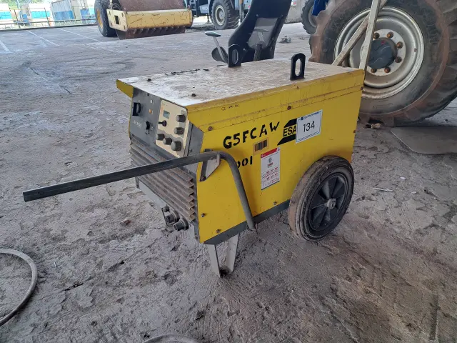2012 ESAB ARC 810c