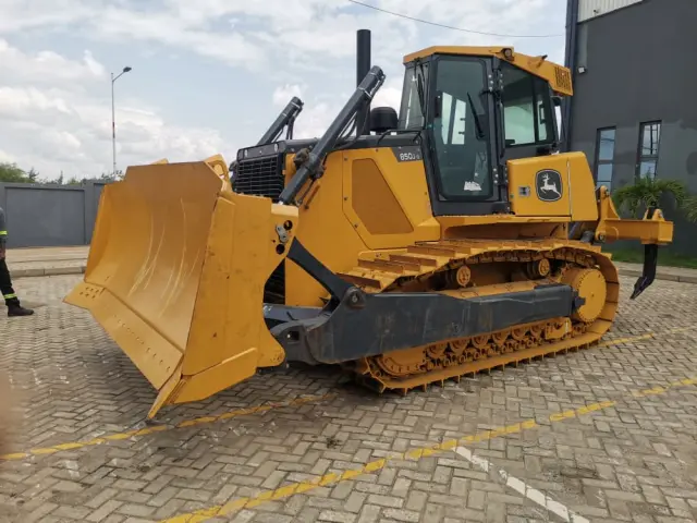 2024 John Deere Dozer 850J-11