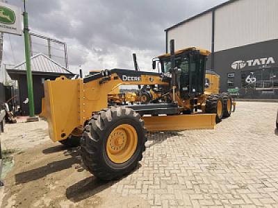 2024 John Deere 670P Grader