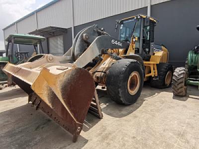 2020 John Deere 644K Wheel Loader
